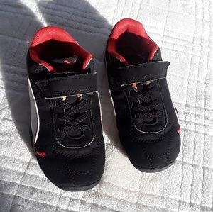 🎉HostPick🎉 Boy pumas